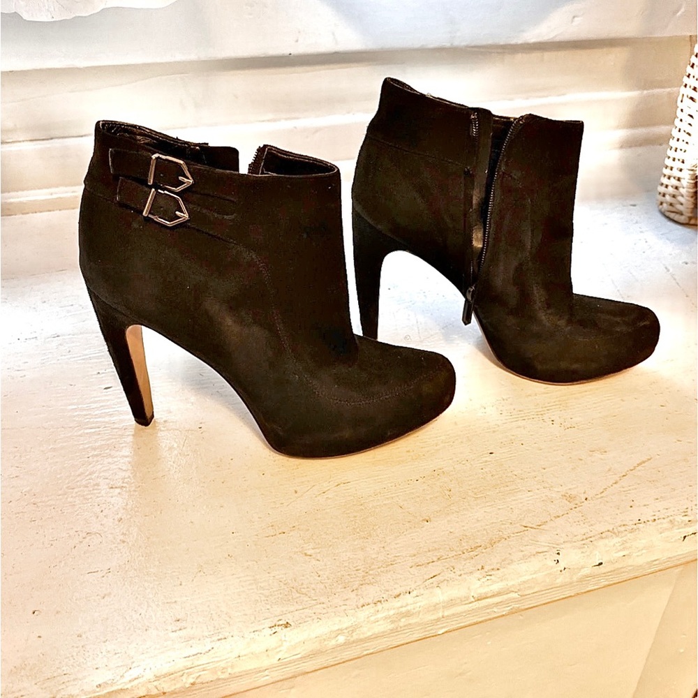 Sam Edelman Kit Boot Size 9